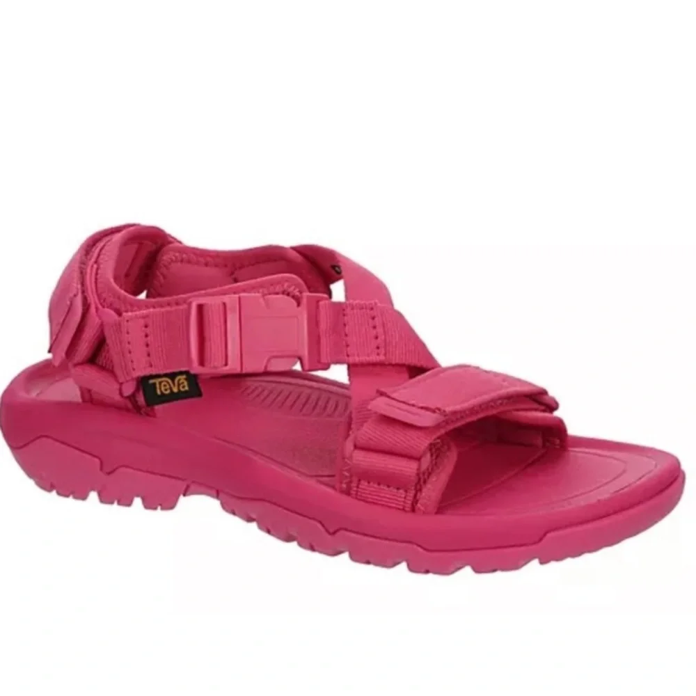 🔖 TEVA Women’s Hurricane Verge Outdoor Sandal - Pink Fuchsia